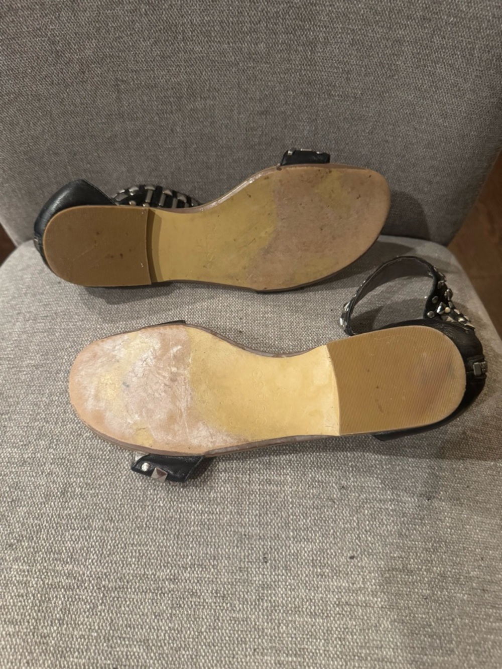 GUESS Black Studded Gladiator Sandals Size 7 Edgy Rocker Chic Ankle Strap Flats - Picture 7 of 7